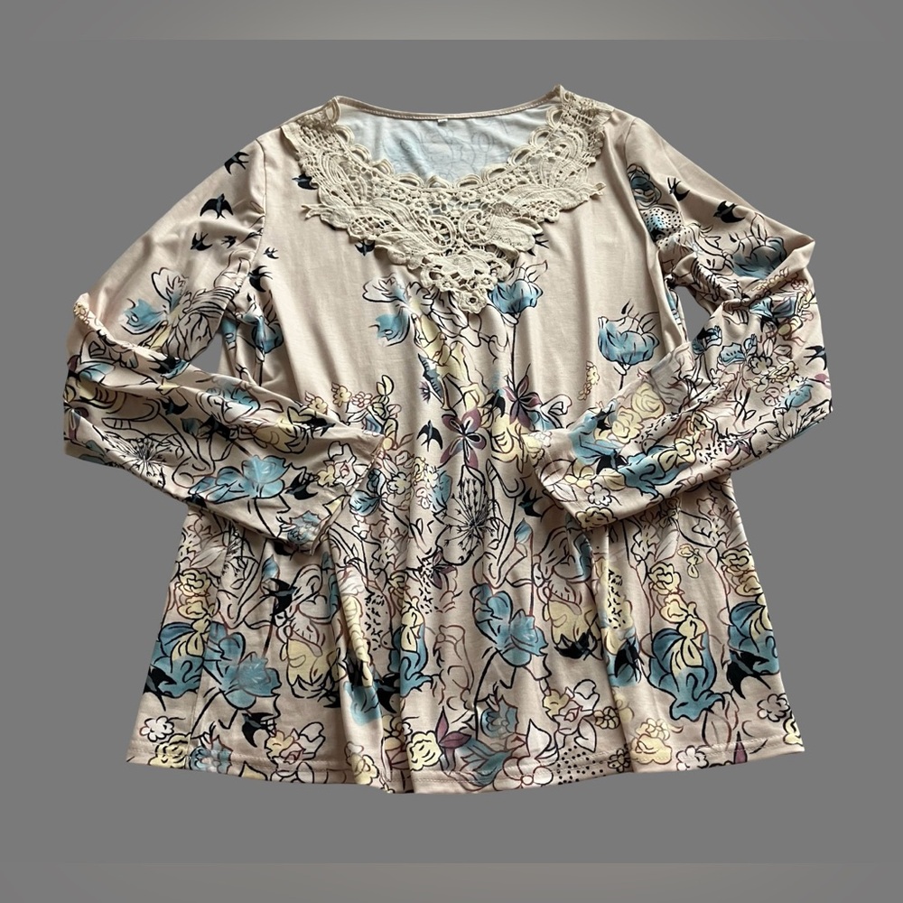 Women’s Floral Long Sleeve Pullover Blouse Lace Neckline Unbranded NWOT Size XL